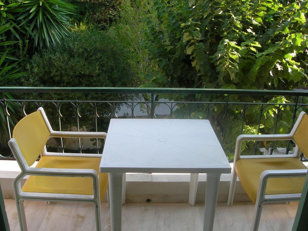 Villa Karmar Hotel Apartments Dassia (Corfu) Exterior foto